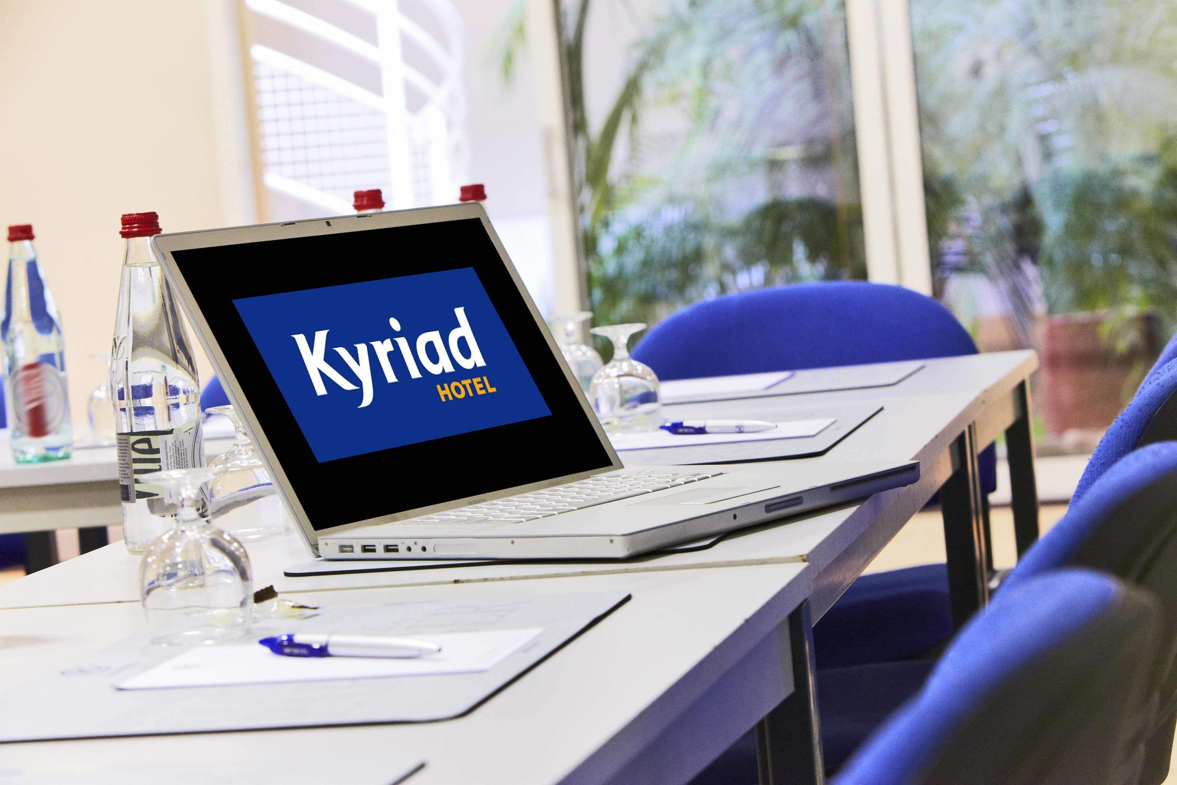 Kyriad Hotel Tours Centre Exterior photo